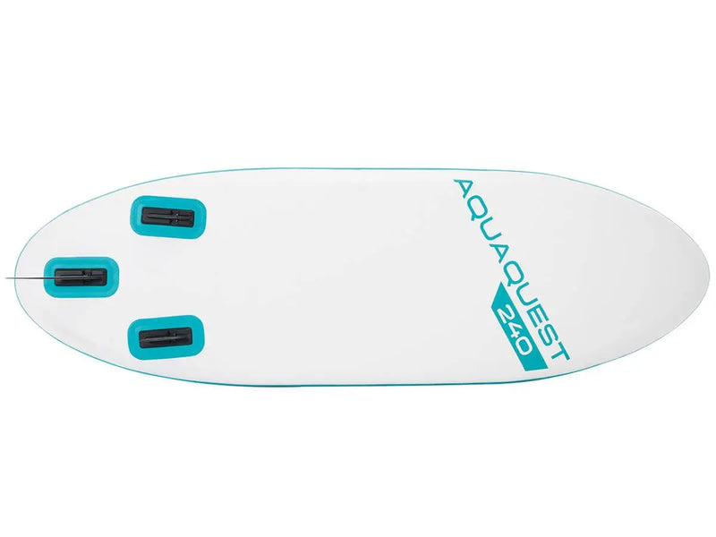 Laad afbeelding in galerijtoner, Wit stand-up paddleboard met drie zwarte vinnen en blauwe afwerking, met het label AQUAQUEST 320, van Intex. Gemaakt met Drop Stitch-technologie voor extra stevigheid, vergelijkbaar met de Intex AquaQuest 320 SUP-set.