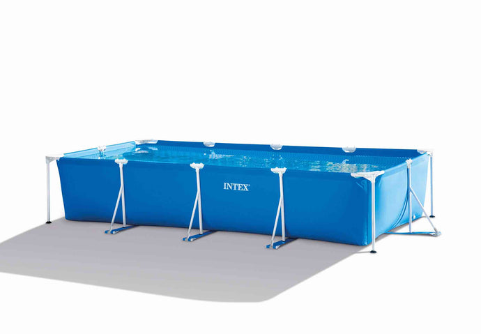 Blauw opzetzwembad van Intex.
