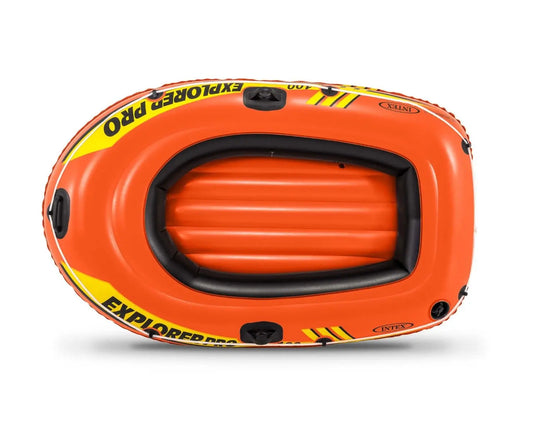 Een oranje Intex Explorer Pro 100 opblaasboot