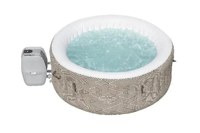 Gestreepte opblaasbare spa met water en bubbels