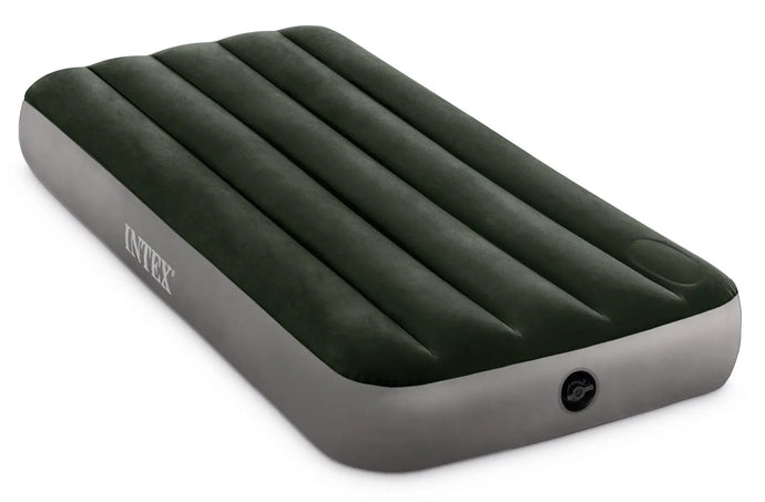 Het Intex Prestige Downy Eenpersoons Luchtbed (Klein) is een zwart en grijs luchtbed met ribbels, een Fiber-Tech constructie voor extra comfort en een ingebouwd ventiel.